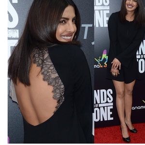 NWOT Black Giulianna Lace-Trim Open Back Romper 👗